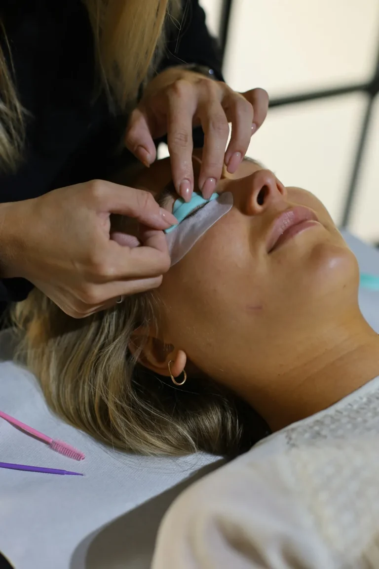 Under-eye pads placed before a set