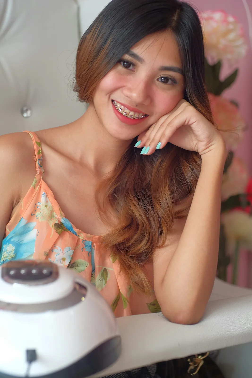 Giới thiệu khách tiệm nail: cách làm chương trình khách quen dẫn bạn tới tiệm