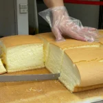 Castella sponge cut by hand