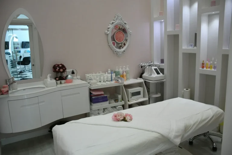 Treatment room with a facial bed