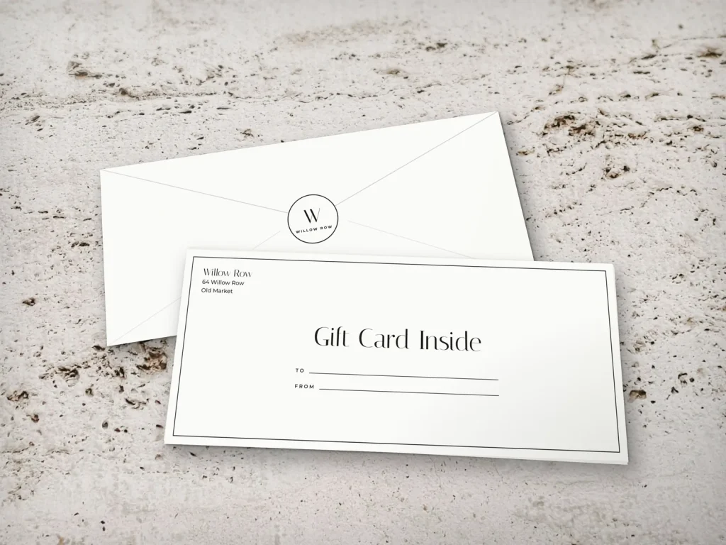 Mẫu phong bì gift in 1 màu E1-06 cho cửa hàng: Willow Row, mực đen, khung viền mảnh, chữ Italiana