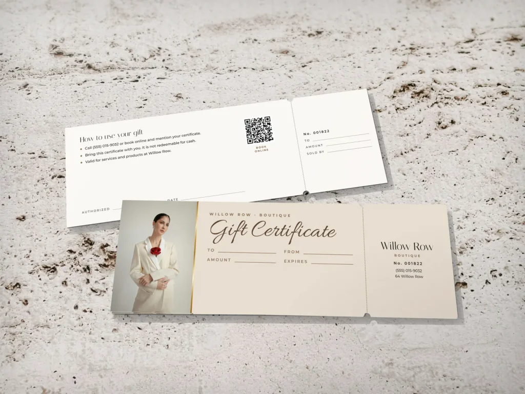 Mẫu gift certificate GC-06 cho cửa hàng: Willow Row, màu cát, ảnh áo blazer và hoa hồng