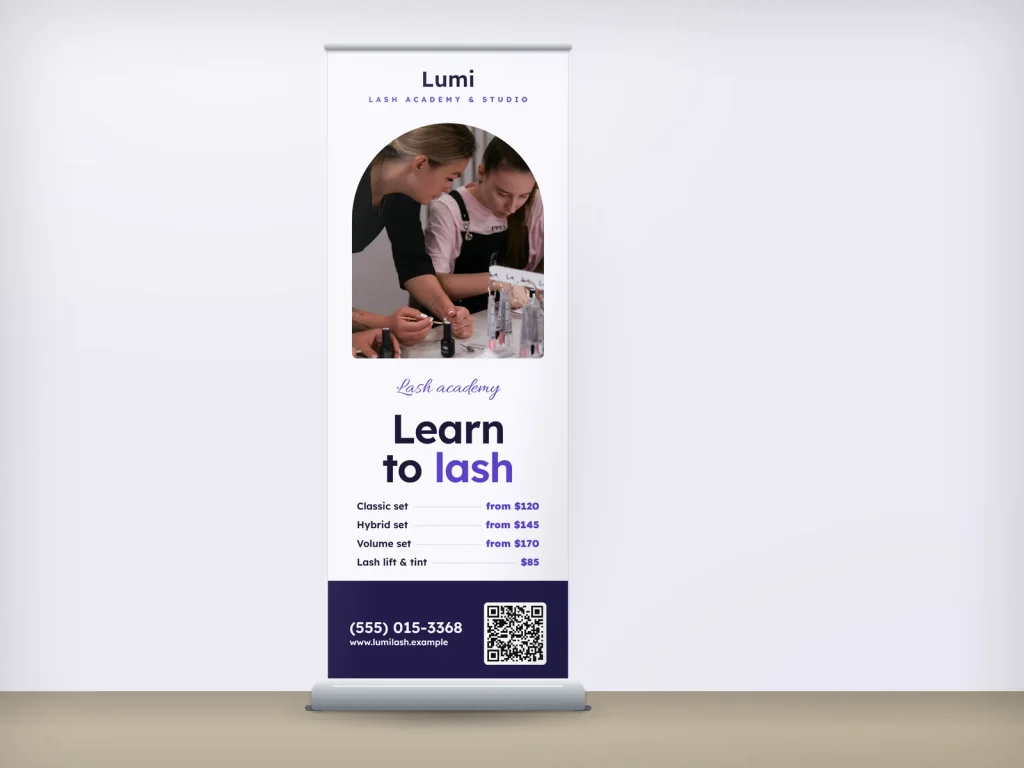 Mẫu standee cuốn RU-19 cho tiệm lash và PMU: Lumi, ảnh lớp học lash khung vòm, tuyển học viên