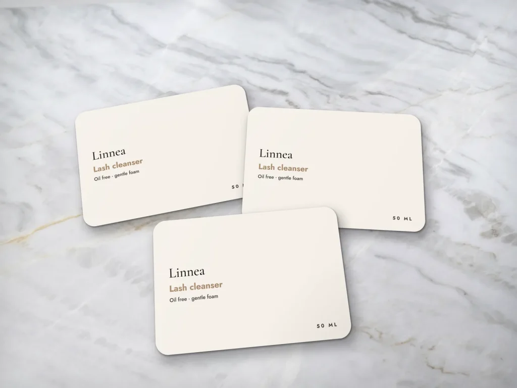 Mẫu sticker cuộn SK-13 cho tiệm lash và PMU: Linnea, nhãn chai rửa mi màu kem